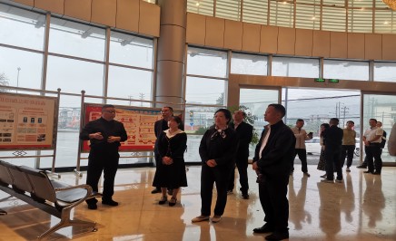绵阳市总工会莅临华峰物流调研参观 工会建设及新就业形态劳动者服务保障工作